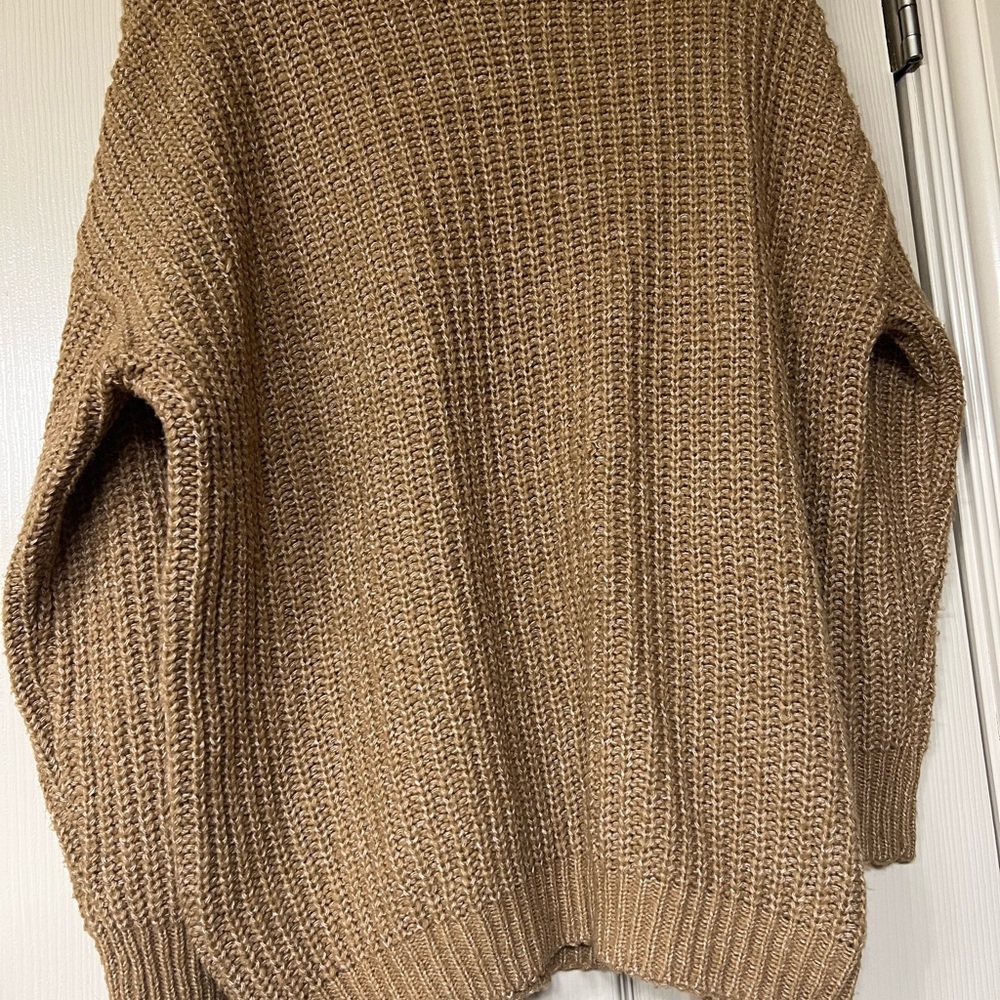 Kohl’s Tan/Brown Sweater